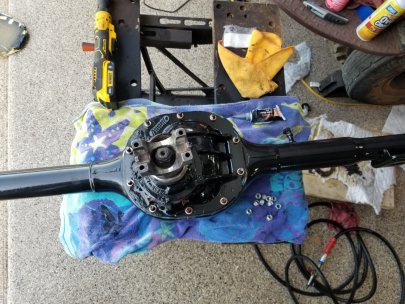 66 Mustang 3rd-member-with-gasket